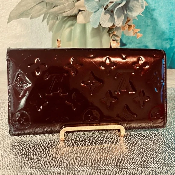 Louis Vuitton purple vernis Patent Leather Clutch wallet - Picture 4 of 13